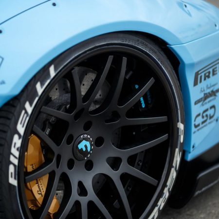 Liberty Walk LB-WORKS Exchange Wide Fenders for LP700-4 Lamborghini Aventador