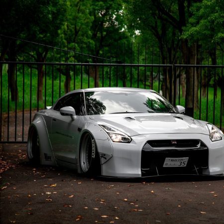 Liberty Walk LB-WORKS Type-I Widebody Kit for R35 Nissan GT-R