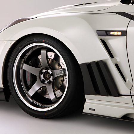Varis ’14 Ver. Front Fenders and Carbon Louvers for CBA-R35 & DBA-R35 Nissan GT-R [VANI-074/VANI-090]
