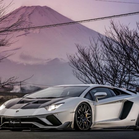 Liberty Walk LB★PERFORMANCE Body Kit for LP740-4 Lamborghini Aventador S