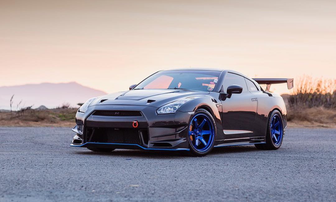 Ronan’s Complete Overtake Dry Carbon GT-R