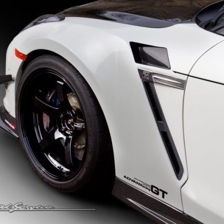 Kansai Service Wide Front Fenders for 2011-16 Nissan GT-R [R35 DBA] KAN101