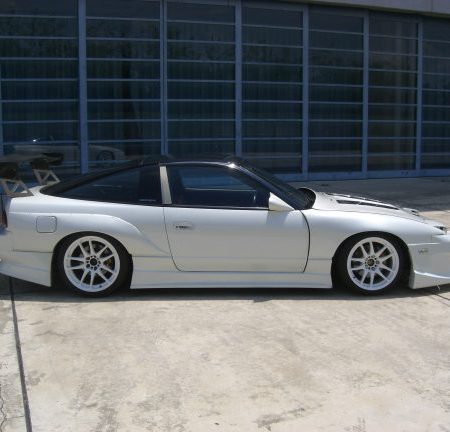 Garage Mak Type 2 Side Steps for 1989-96 Nissan 240SX/Silvia/180SX [RPS13]