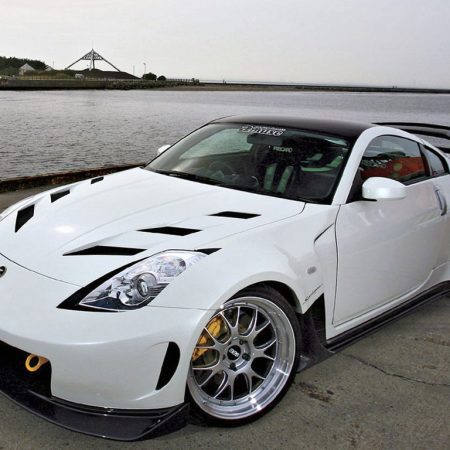 R1 Titan / Powerhouse Amuse Superleggera Widebody Kit for the Z33 Nissan 350Z