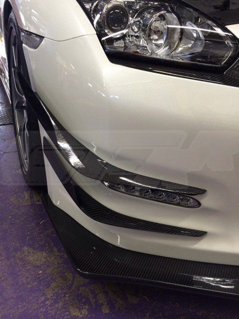 Phoenix's Power Front Bumper and Diffuser Set Type-2 for 2009-16 Nissan GT-R (CBA/DBA) [R35]