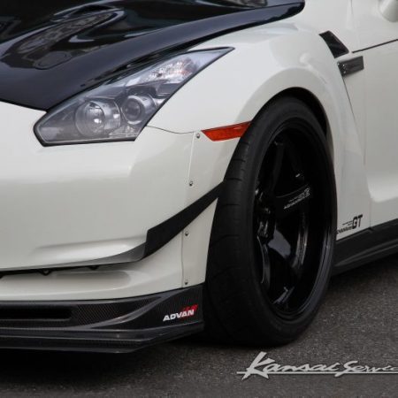 Kansai Service Front Wide Fender for R35 Nissan GT-R