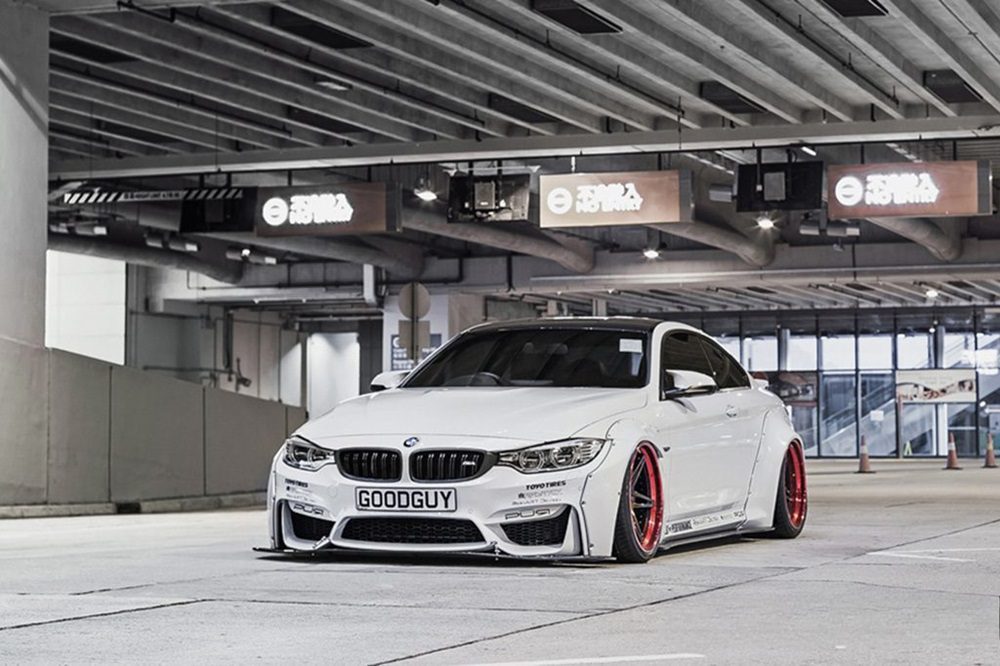 Liberty Walk LB-WORKS Widebody Kit for F82 BMW M4