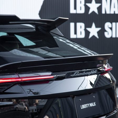 Liberty Walk LB-WORKS Trunk Wing for Lamborghini Urus