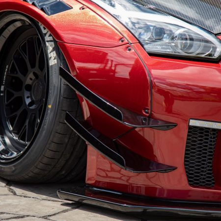 Liberty Walk LB-WORKS Type-II Front Canards for R35 Nissan GT-R
