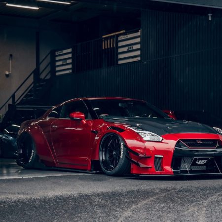 Liberty Walk LB-WORKS Type-II Front Bumper w/ Diffuser for R35 Nissan GT-R
