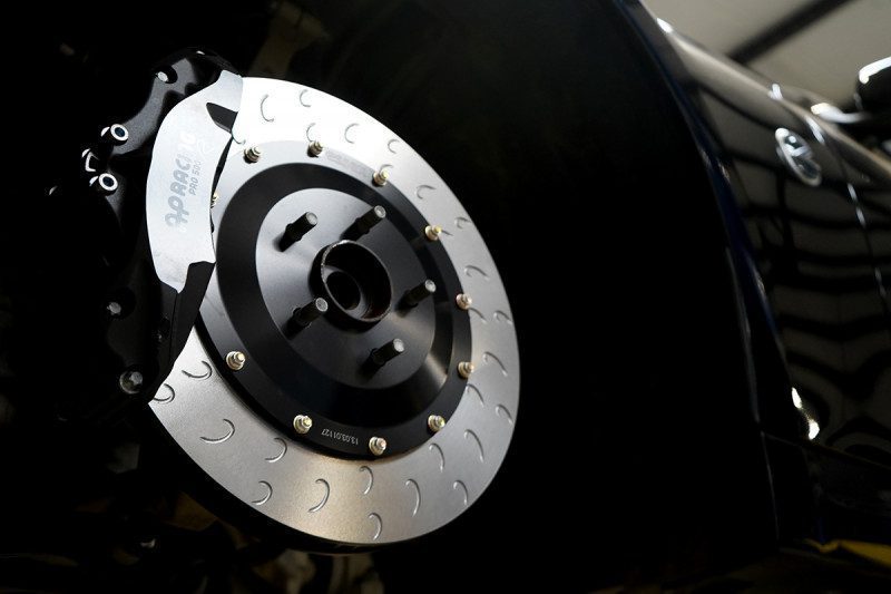 AP Racing ⨉ Essex CP9660 Radi-CAL Competition Front Brake Kit for RZ34 Nissan Z