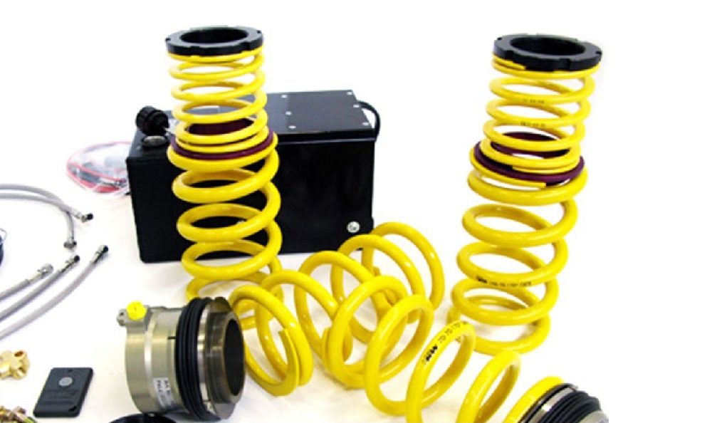 NOVITEC Suspension Spring Set with Hydraulic Adjustment for F173 Ferrari SF90 Stradale & Spider [F5 090 30/F5 090 40]