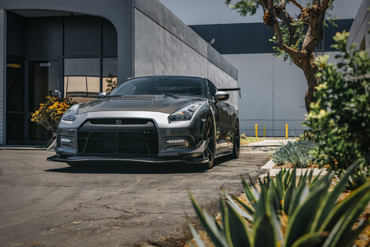 Nissan GT-R – Carbon Fiber Aero, Engine Upgrades, Interior and More