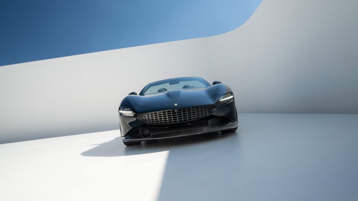 Nero Ferrari Roma Spider - Novitec Carbon Fiber Body Kit And Forged Wheels