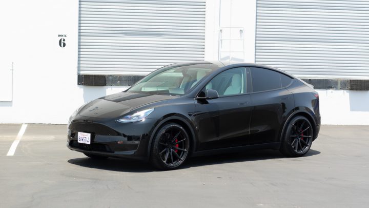 Black Tesla Model Y - Vossen HF-3 Wheels in Satin Black