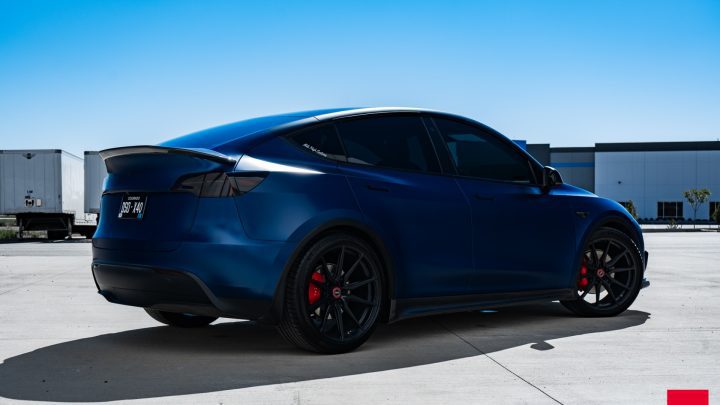 Blue Tesla Model Y - Vossen HF-3 Wheels in Satin Black