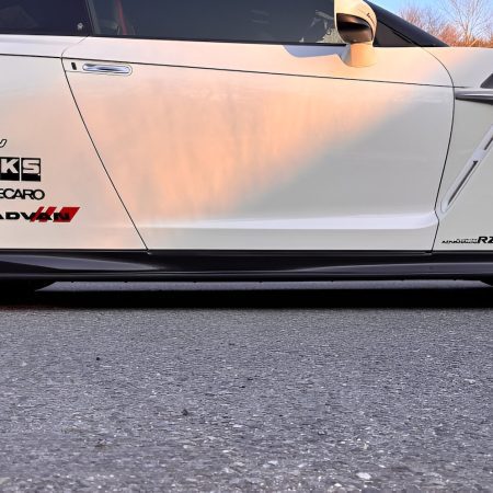 Kansai Service Side Steps for R35 Nissan GT-R
